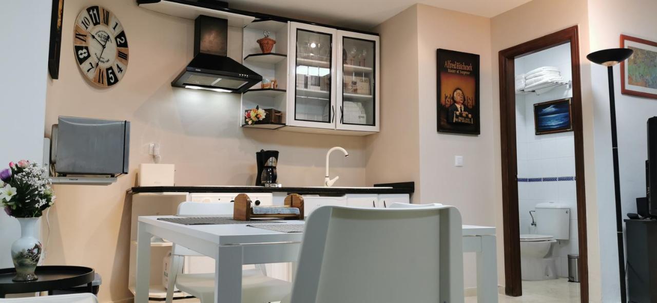 Apartamentos Porvera Jerez Centro Jerez de la Frontera Esterno foto