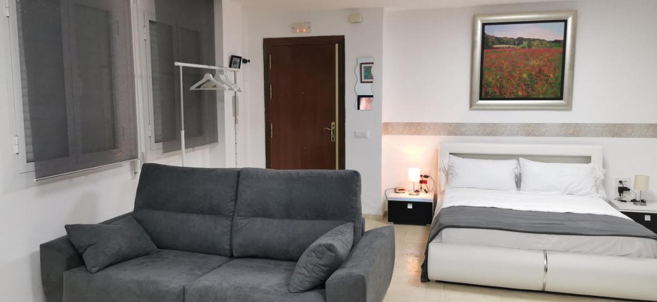 Apartamentos Porvera Jerez Centro Jerez de la Frontera Esterno foto